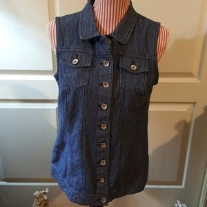 EST 1946 Pinstripe Denim/Jean Button Down. Sz M.